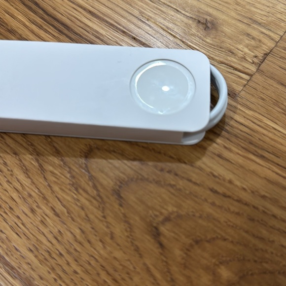 Apple Watch Magnetic Charging Cable - Picture 2 of 4